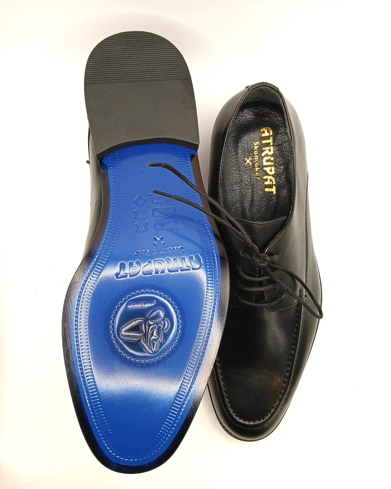 Derby Skinnsko (Moc Toe), bilde 2 av 3